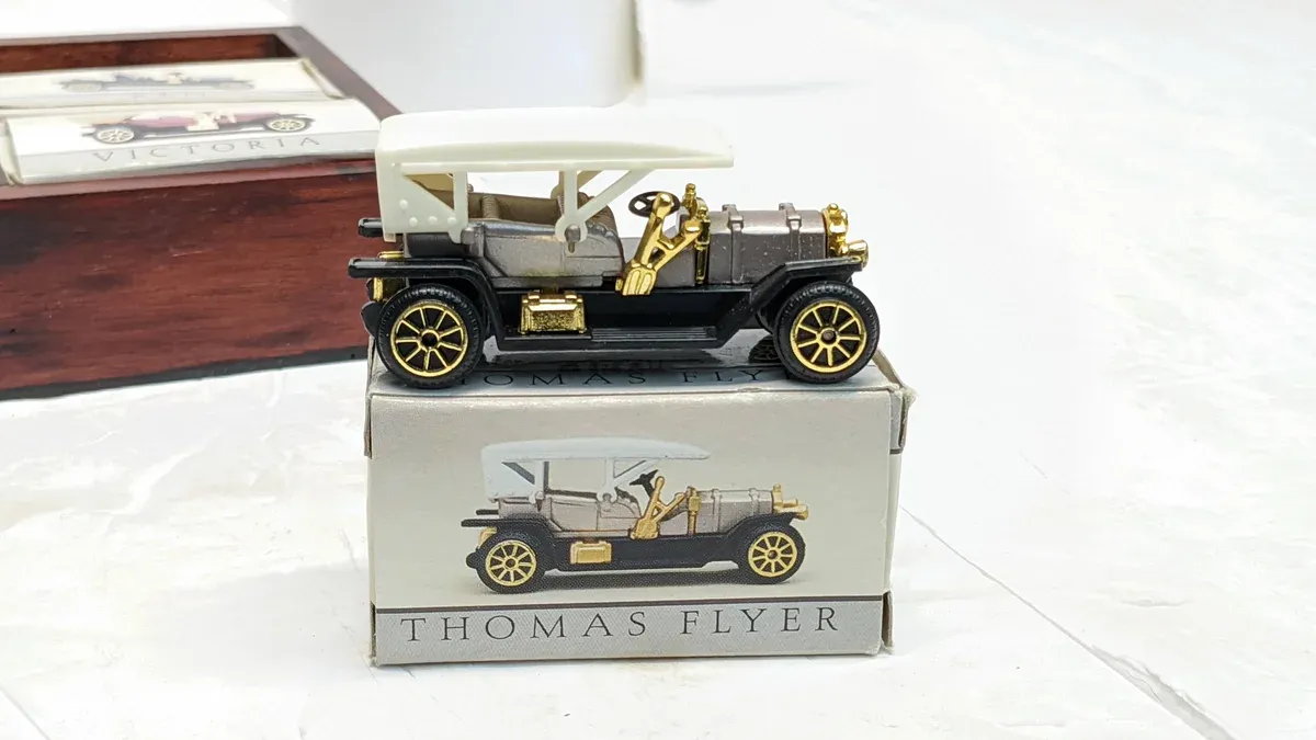 This is a pristine example of a 1912 Pierce-Arrow Model 48-B limousine with factory Berliner coachwork.